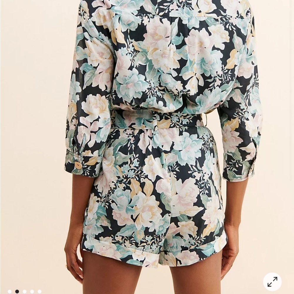 We are Kindred “Talulah” Floral Romper size 10 Free People - Picture 3 of 7
